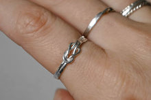 Afbeelding in Gallery-weergave laden, Knoop ring