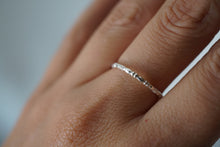Afbeelding in Gallery-weergave laden, Eierdraad (stack)ring
